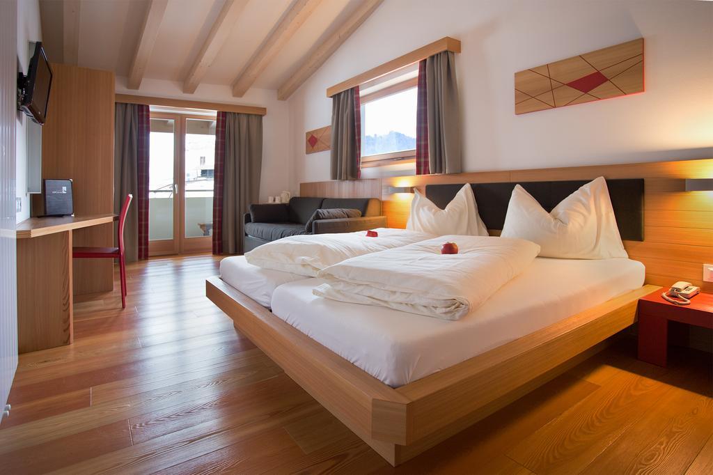 Hotel Al Cervo Tesero Cameră foto